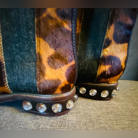 Louis eat Cie Venda Lo-Venda3 Embellished Heel Chelsea Leopard Print Boot - Picture 8 of 14